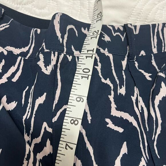 ATHLETA Vienna Cargo Pants Printed in Navy & Orchid Pink Lightweight - Picture 8 of 12